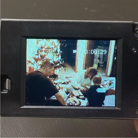 Sony Handycam Vision CCD-TRV22 Video8 8mm Camcorder 26X Digital Zoom Steady Shot - Picture 11 of 12